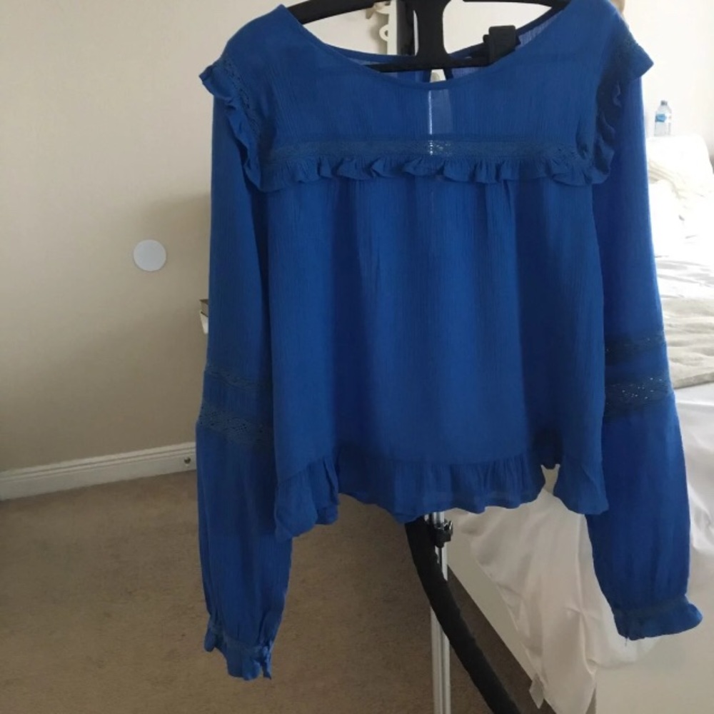 Blouse - Picture 3 of 5
